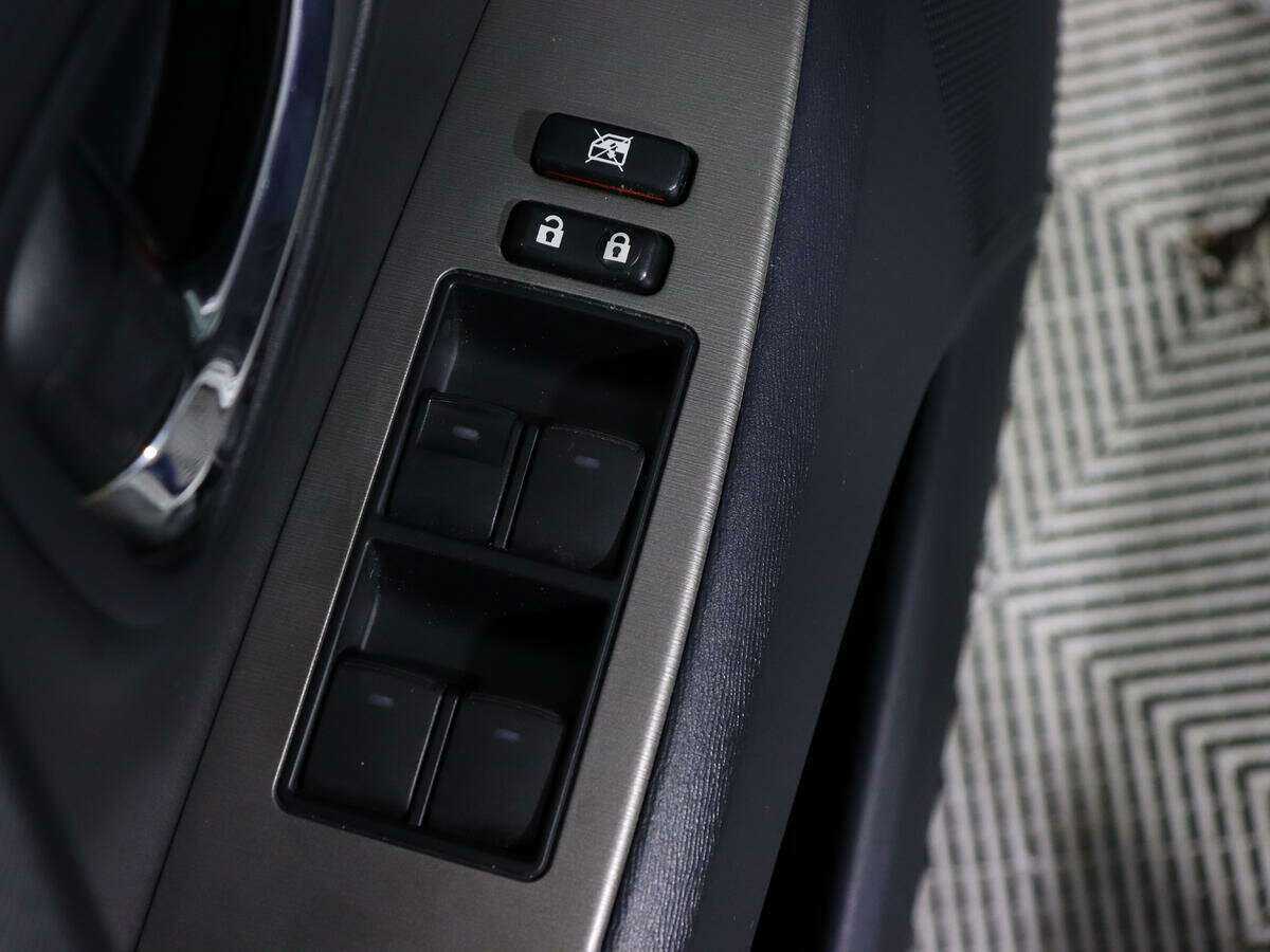 Toyota Avensis 2011 года с пробегом. Фото: #10