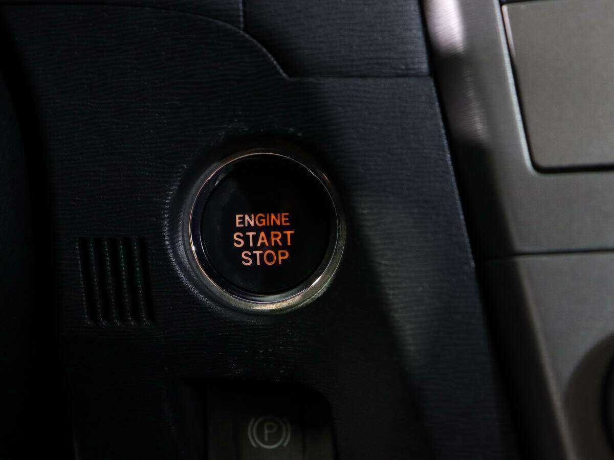 Toyota Avensis 2011 года с пробегом. Фото: #13