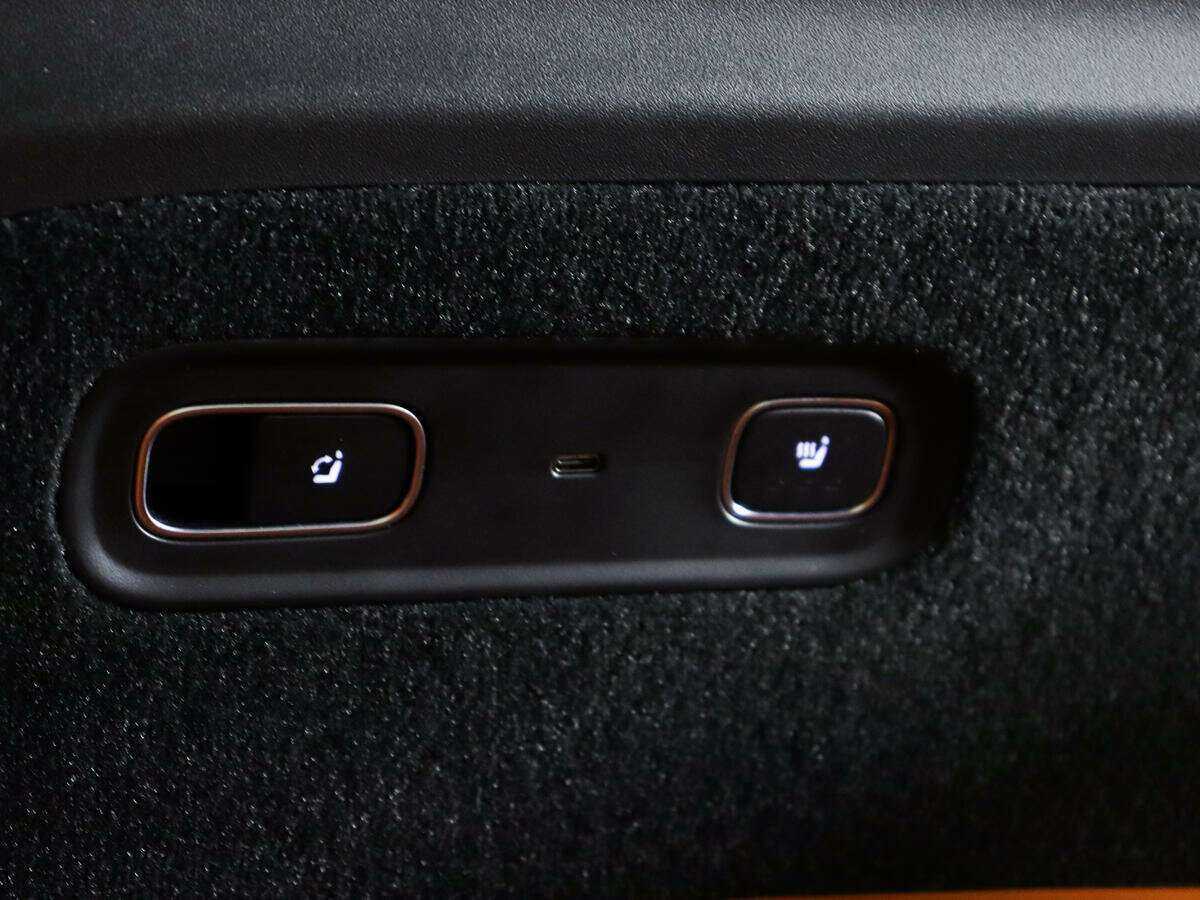 LiXiang L9 2023 года с пробегом. Фото: #22