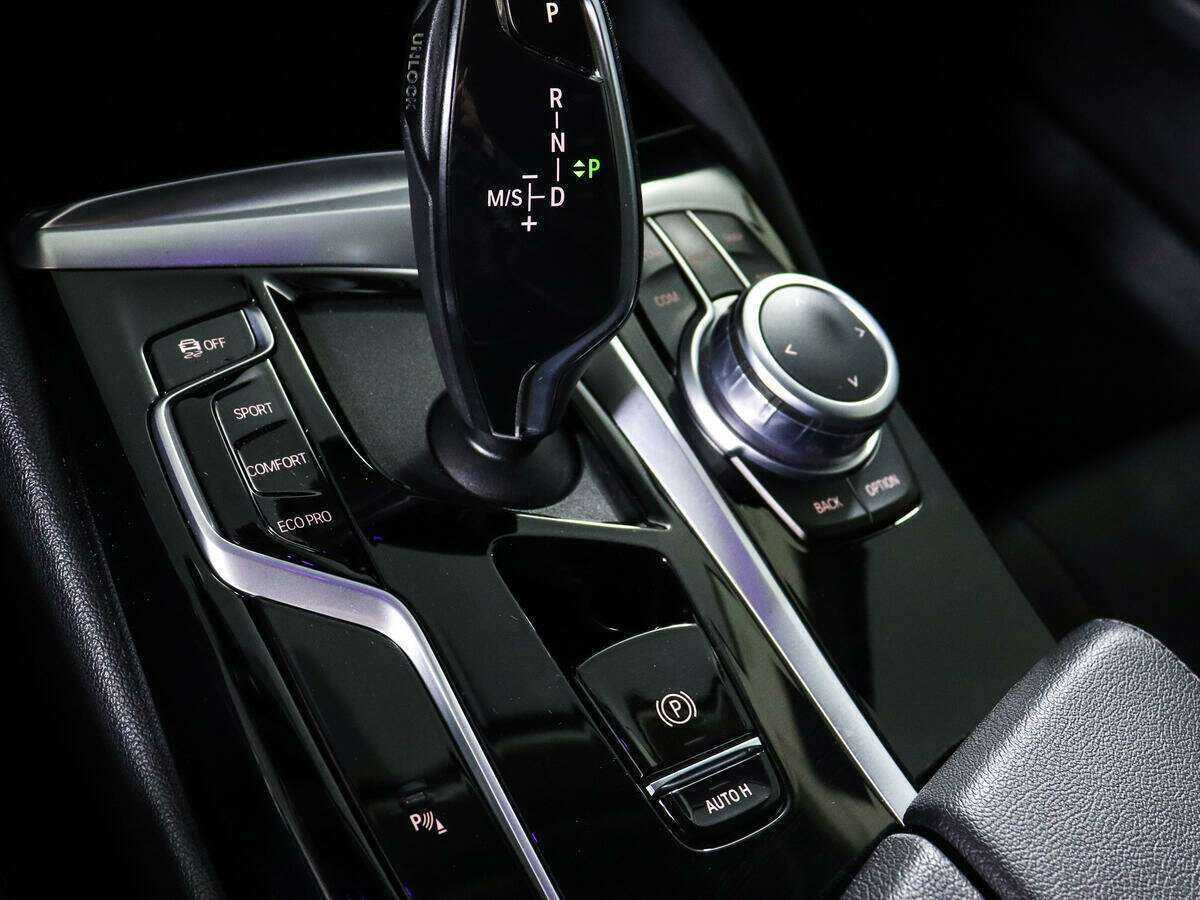 BMW 5 серии 2020 года с пробегом. Фото: #13