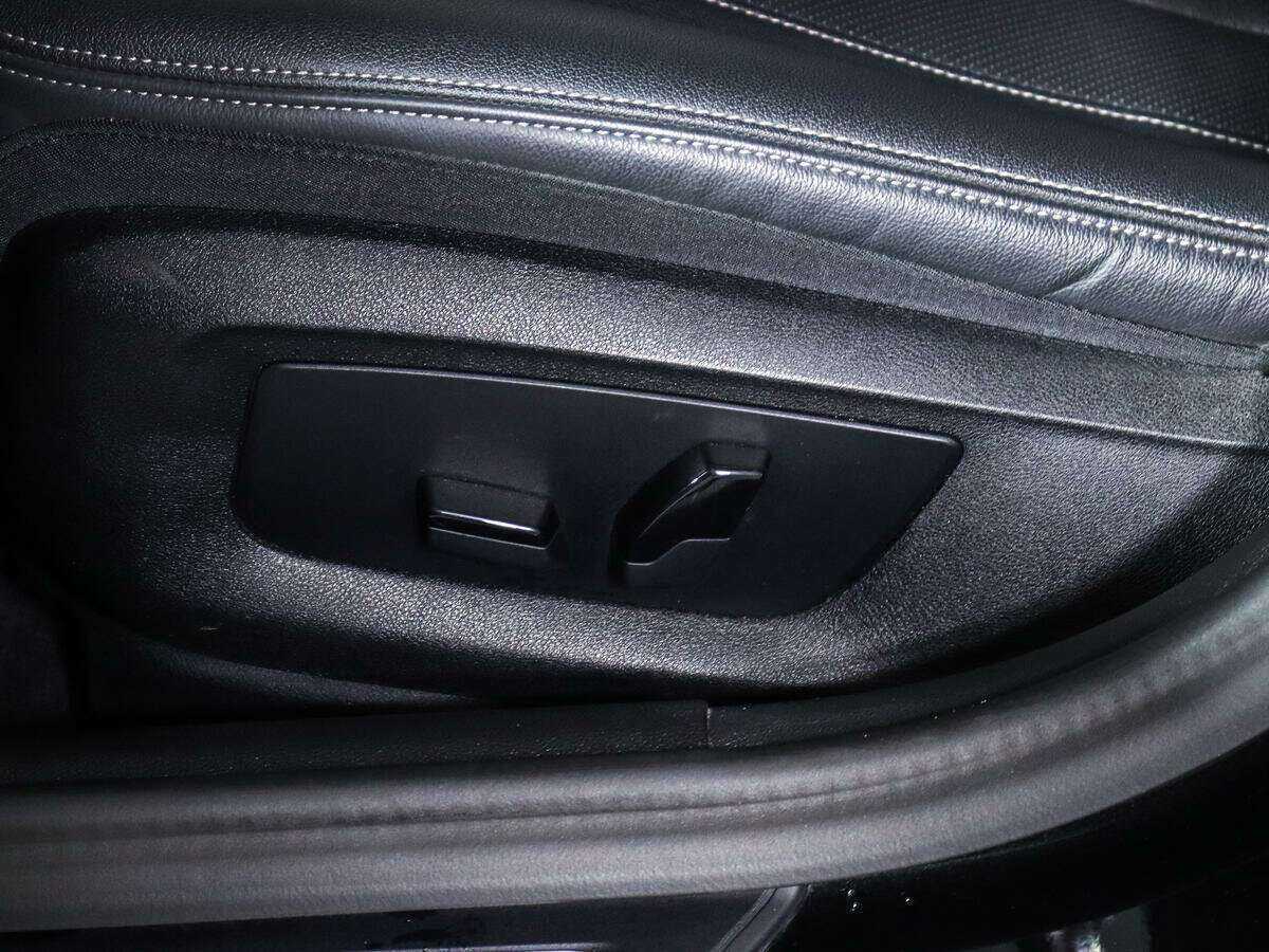 BMW 5 серии 2020 года с пробегом. Фото: #17