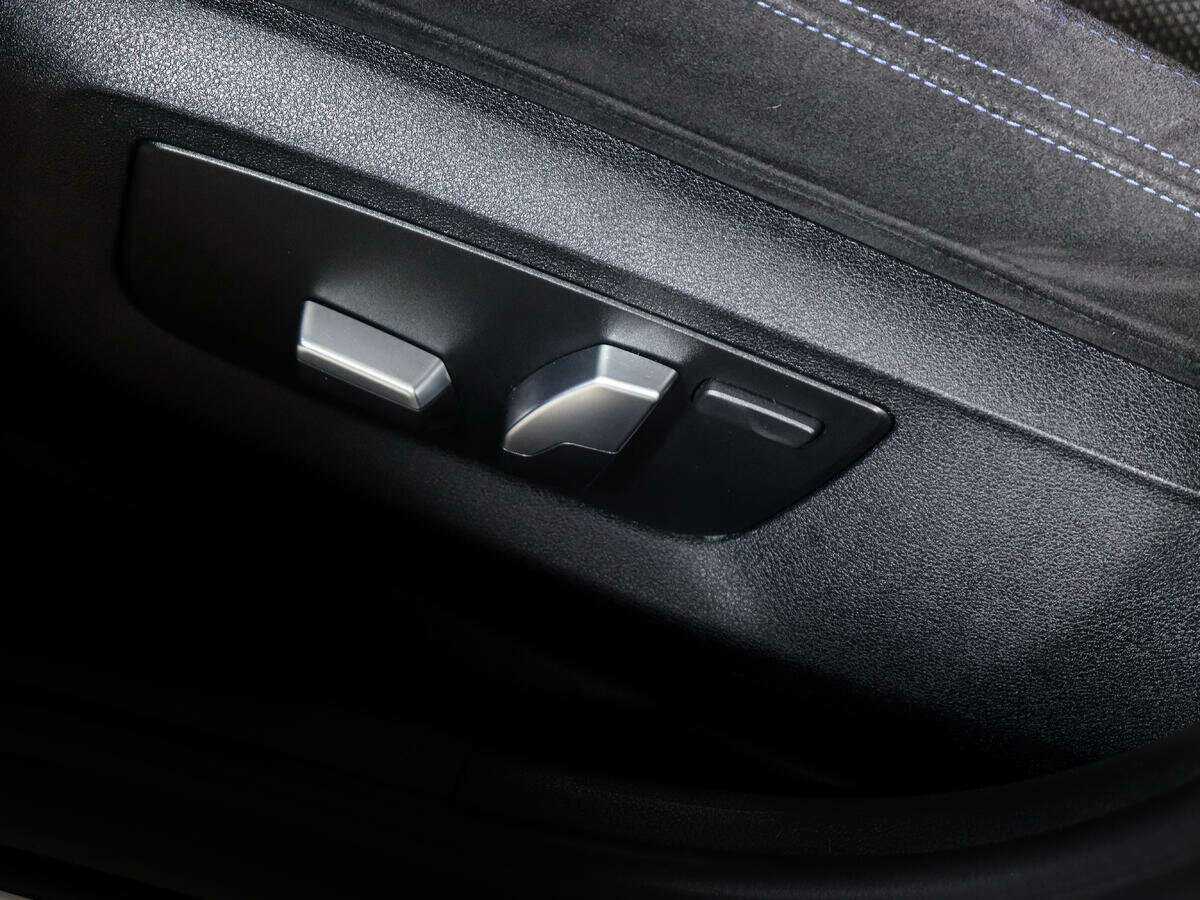 BMW 5 серии 2020 года с пробегом. Фото: #16