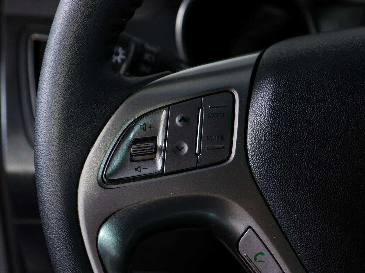 Hyundai ix35 2011 года с пробегом. Фото: #20