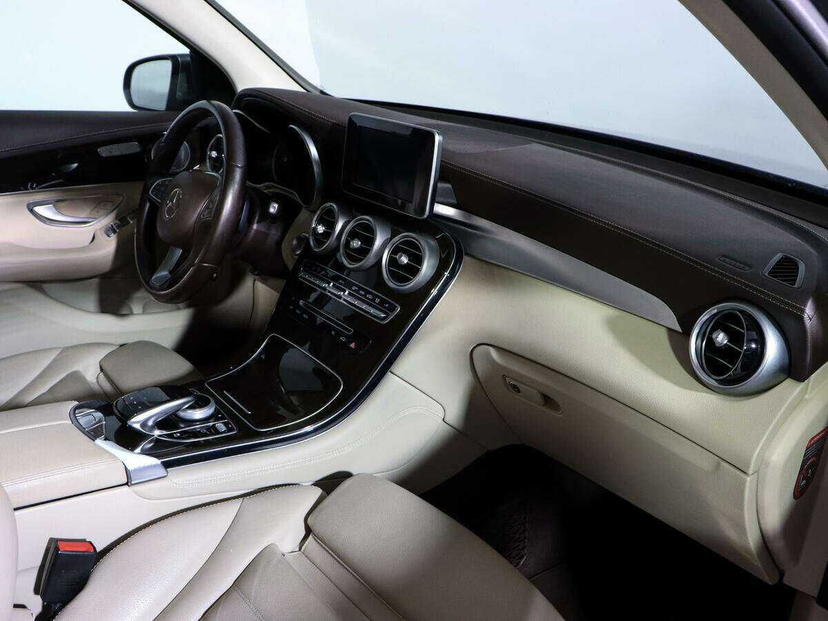 Mercedes-Benz GLC 2016 года с пробегом. Фото: #6