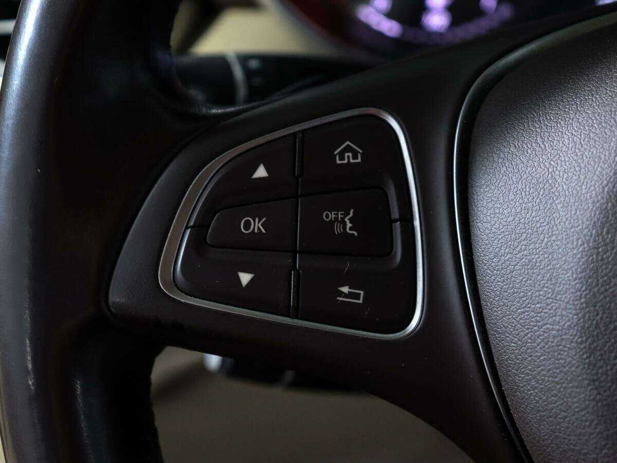 Mercedes-Benz GLC 2016 года с пробегом. Фото: #22