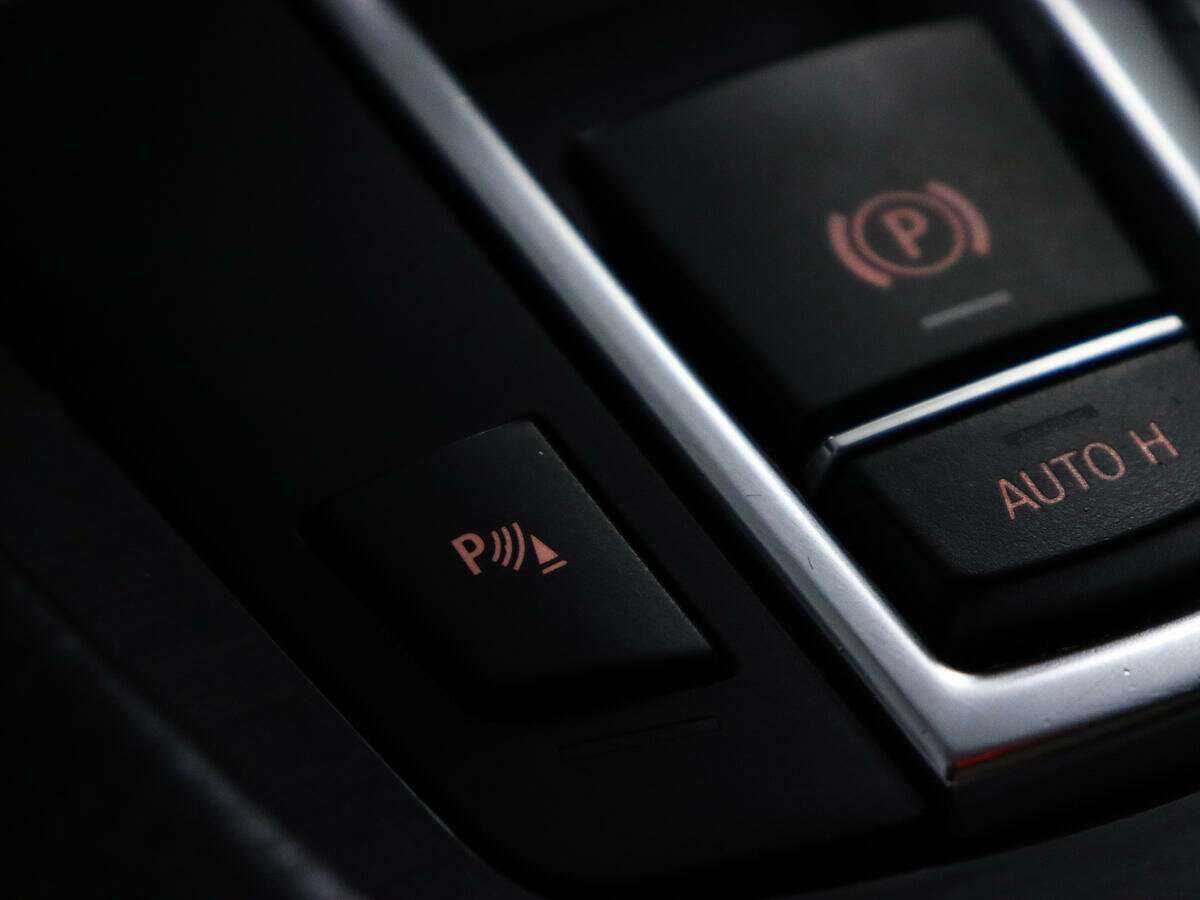 BMW 5 серии 2011 года с пробегом. Фото: #17