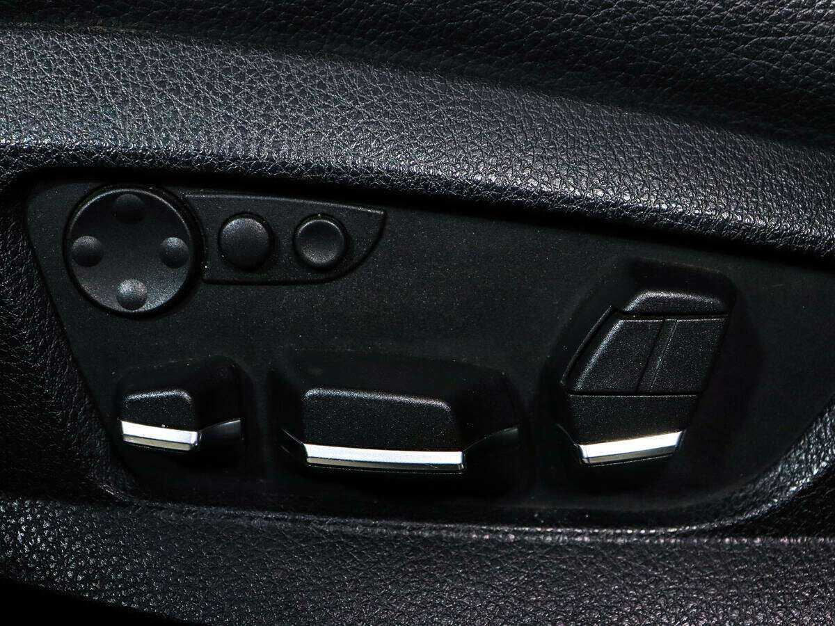 BMW 5 серии 2011 года с пробегом. Фото: #20