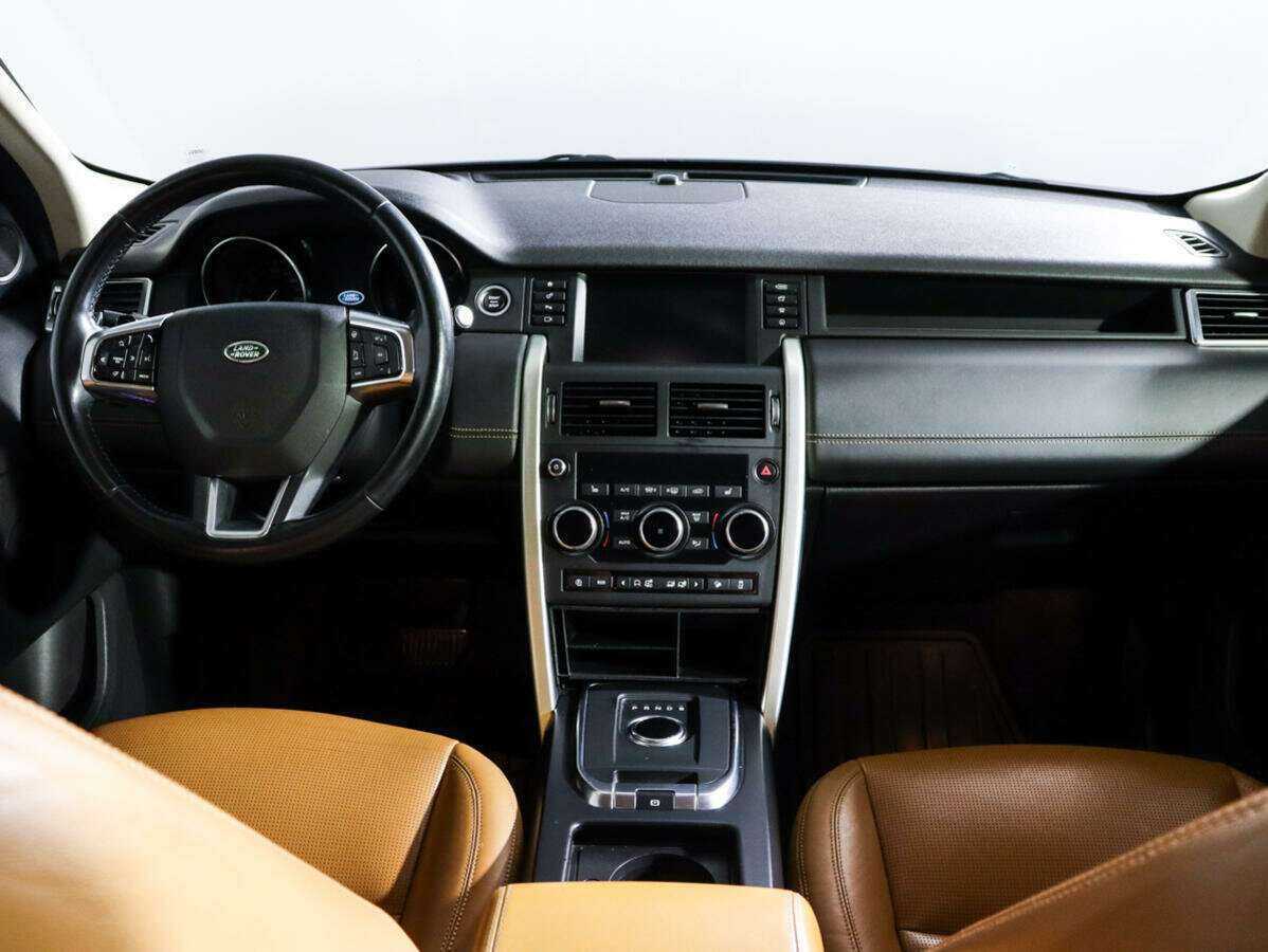 Land Rover Discovery Sport 2018 года с пробегом. Фото: #11