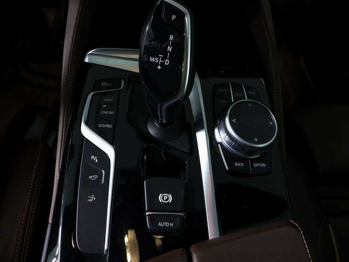 BMW 6 серии 2019 года с пробегом. Фото: #26