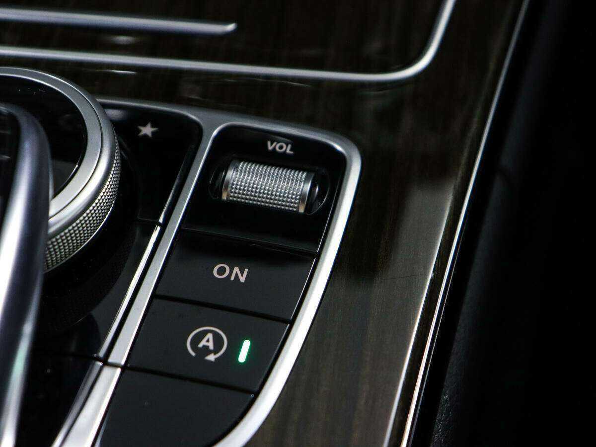 Mercedes-Benz C-Класс 2014 года с пробегом. Фото: #17