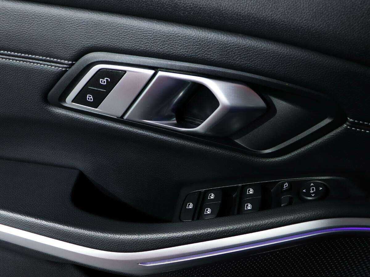BMW 3 серии 2019 года с пробегом. Фото: #16