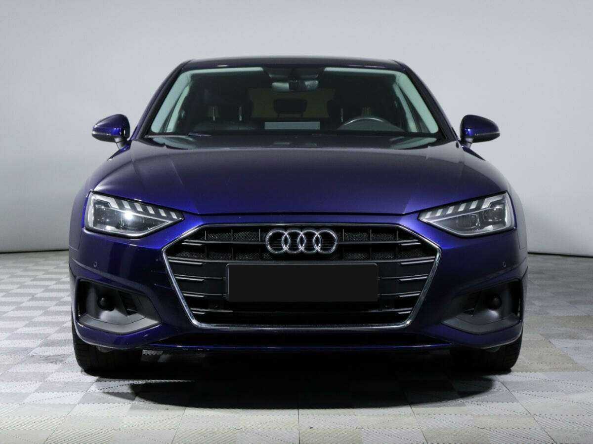 Audi A4 2021 года с пробегом. Фото: #1
