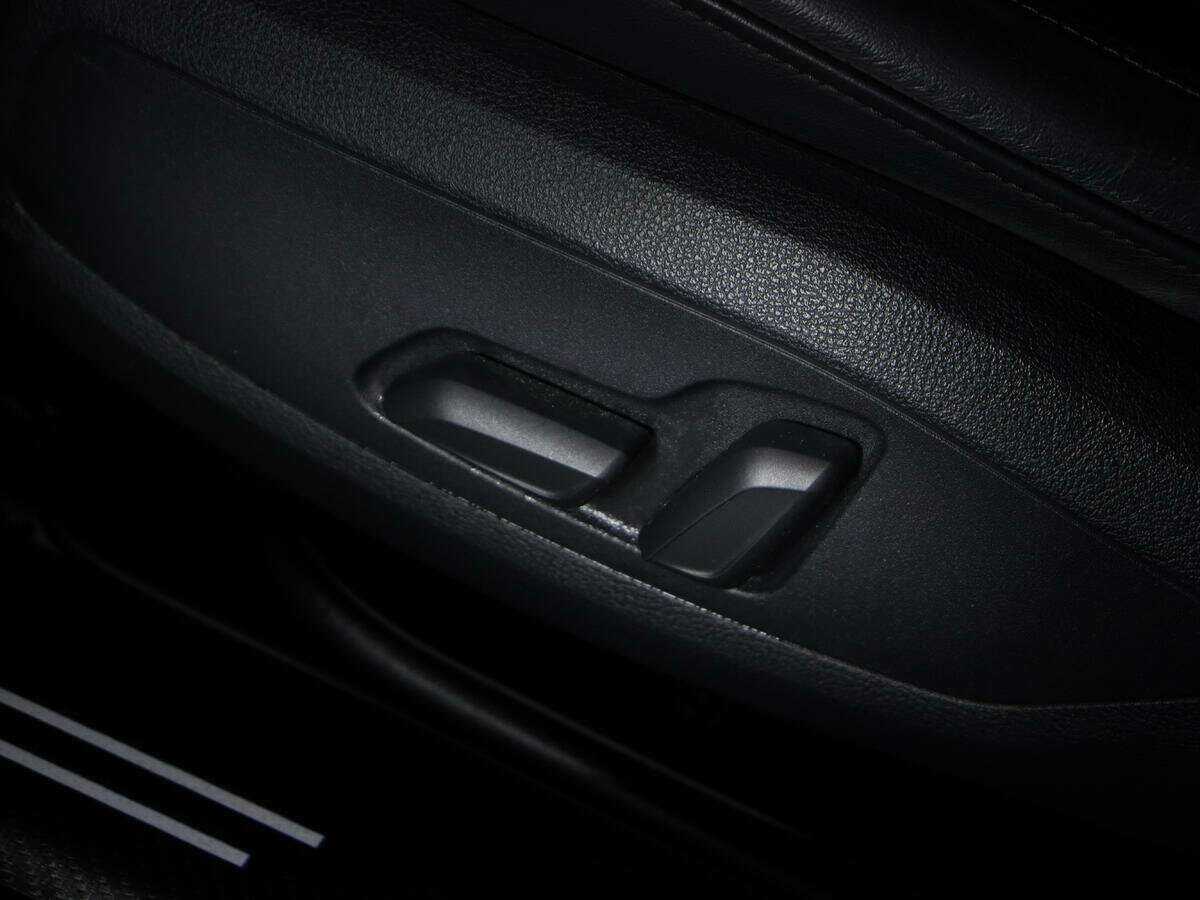 Audi A4 2021 года с пробегом. Фото: #13