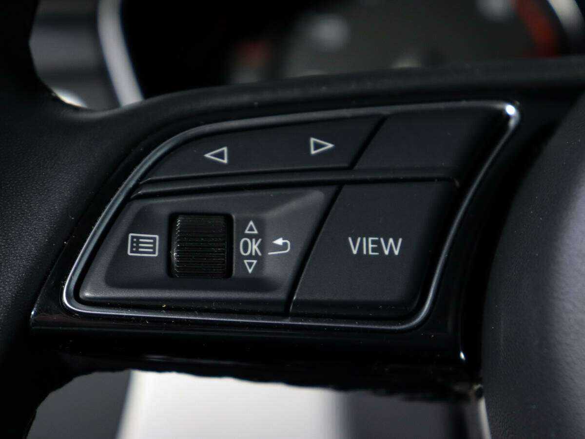 Audi A4 2021 года с пробегом. Фото: #15