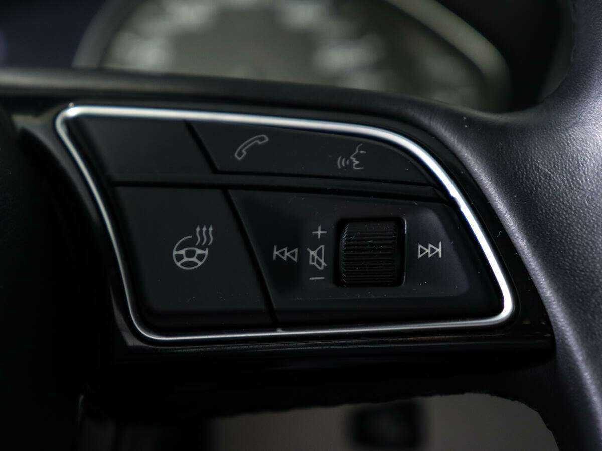 Audi A4 2021 года с пробегом. Фото: #16