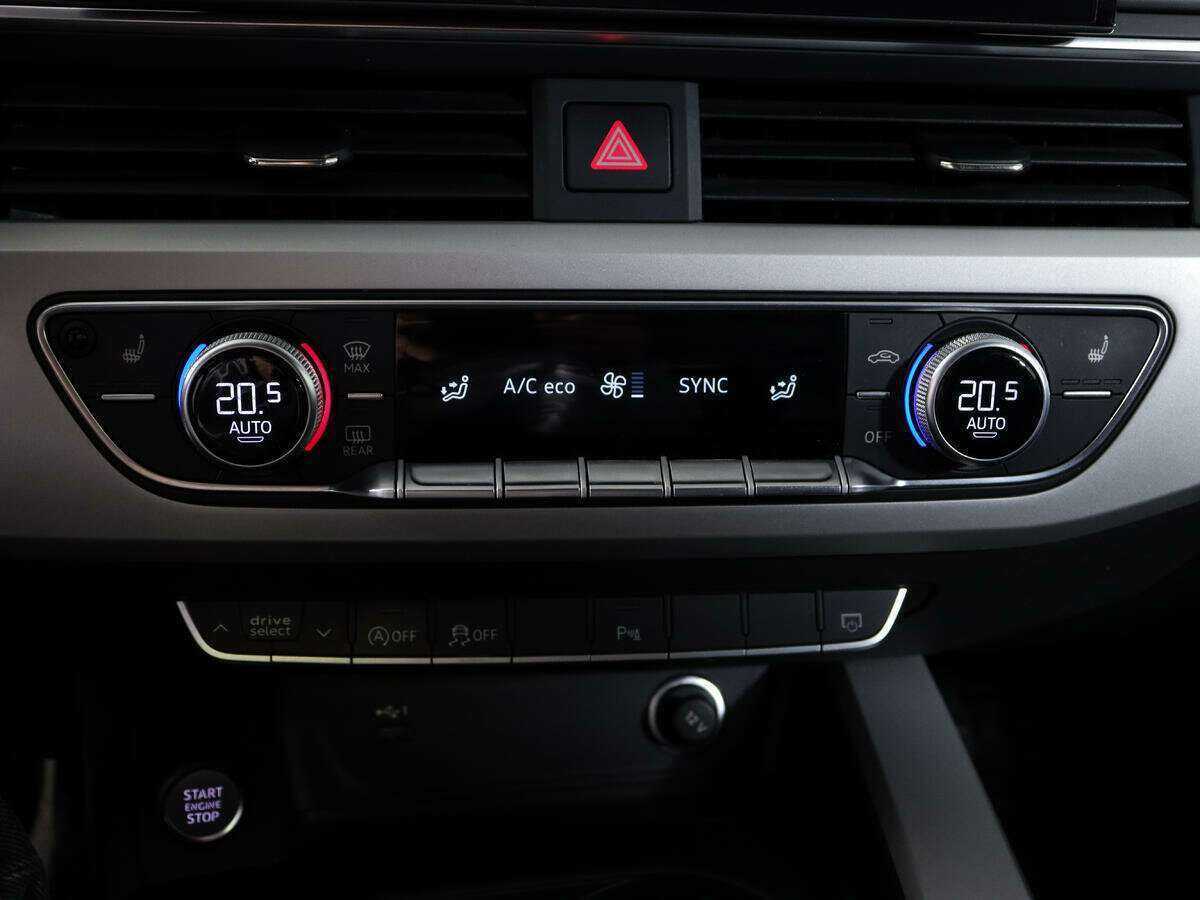 Audi A4 2021 года с пробегом. Фото: #17
