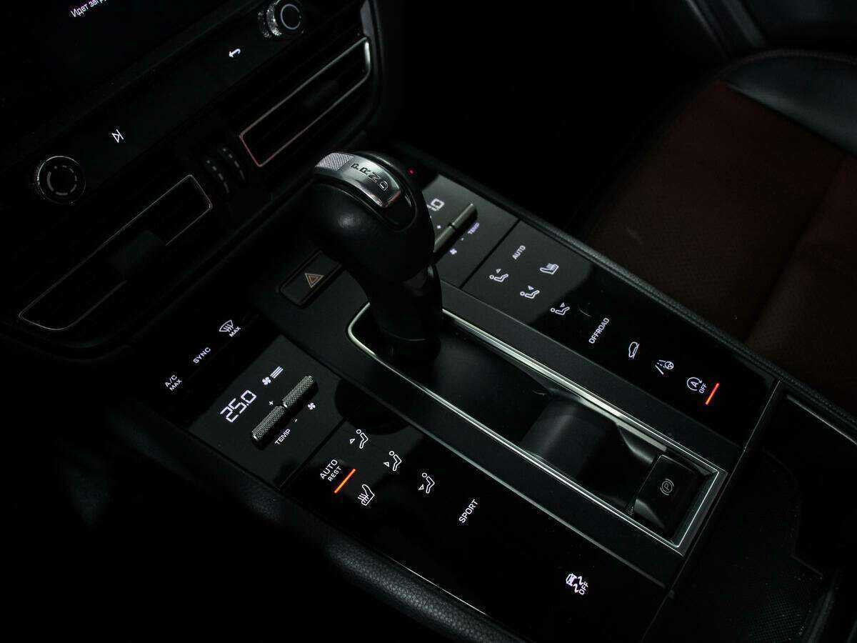 Porsche Macan 2022 года с пробегом. Фото: #14