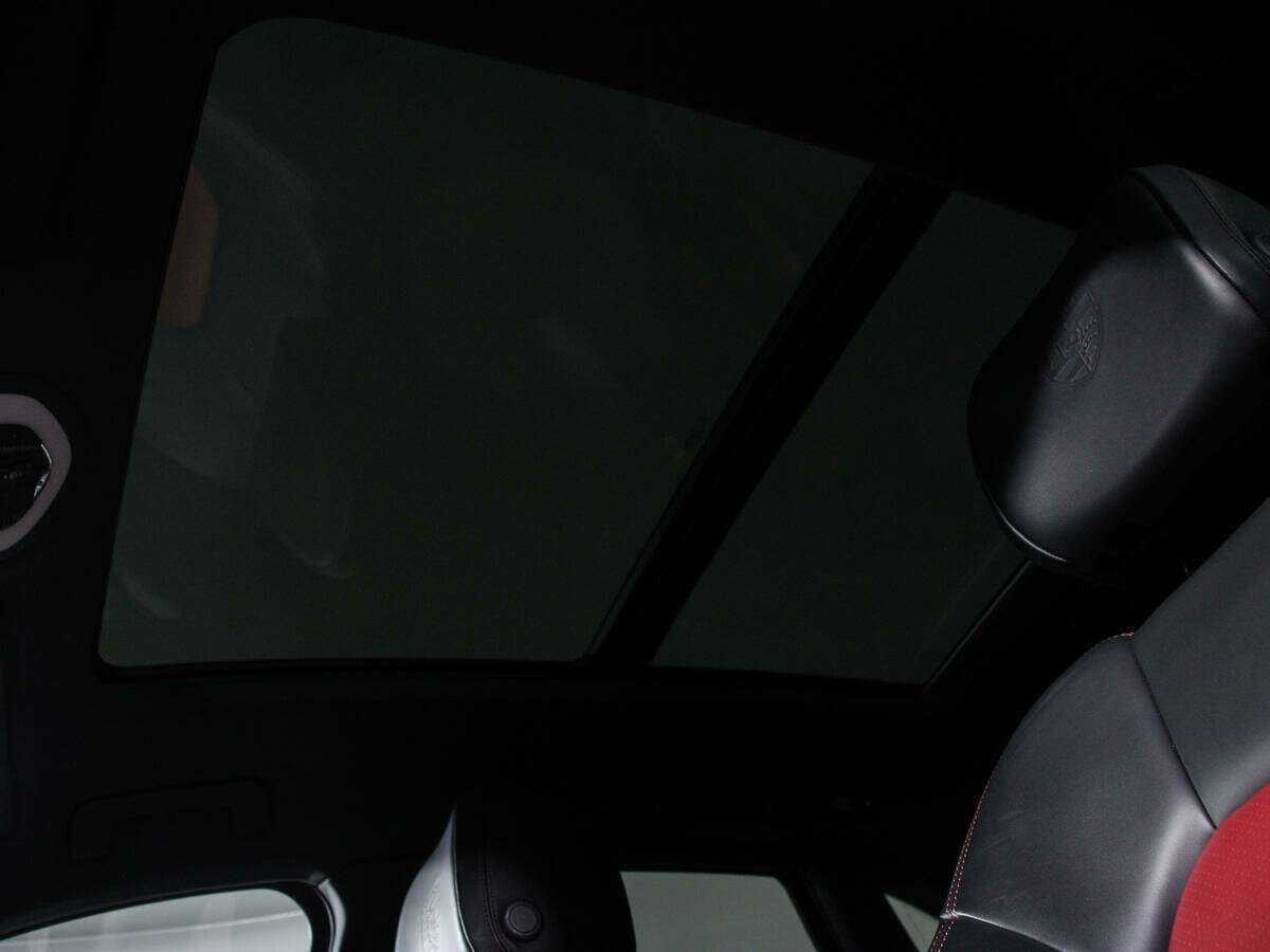 Porsche Macan 2022 года с пробегом. Фото: #17