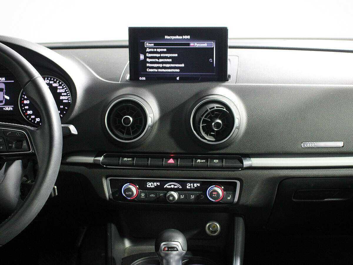 Audi A3 2019 года с пробегом. Фото: #11