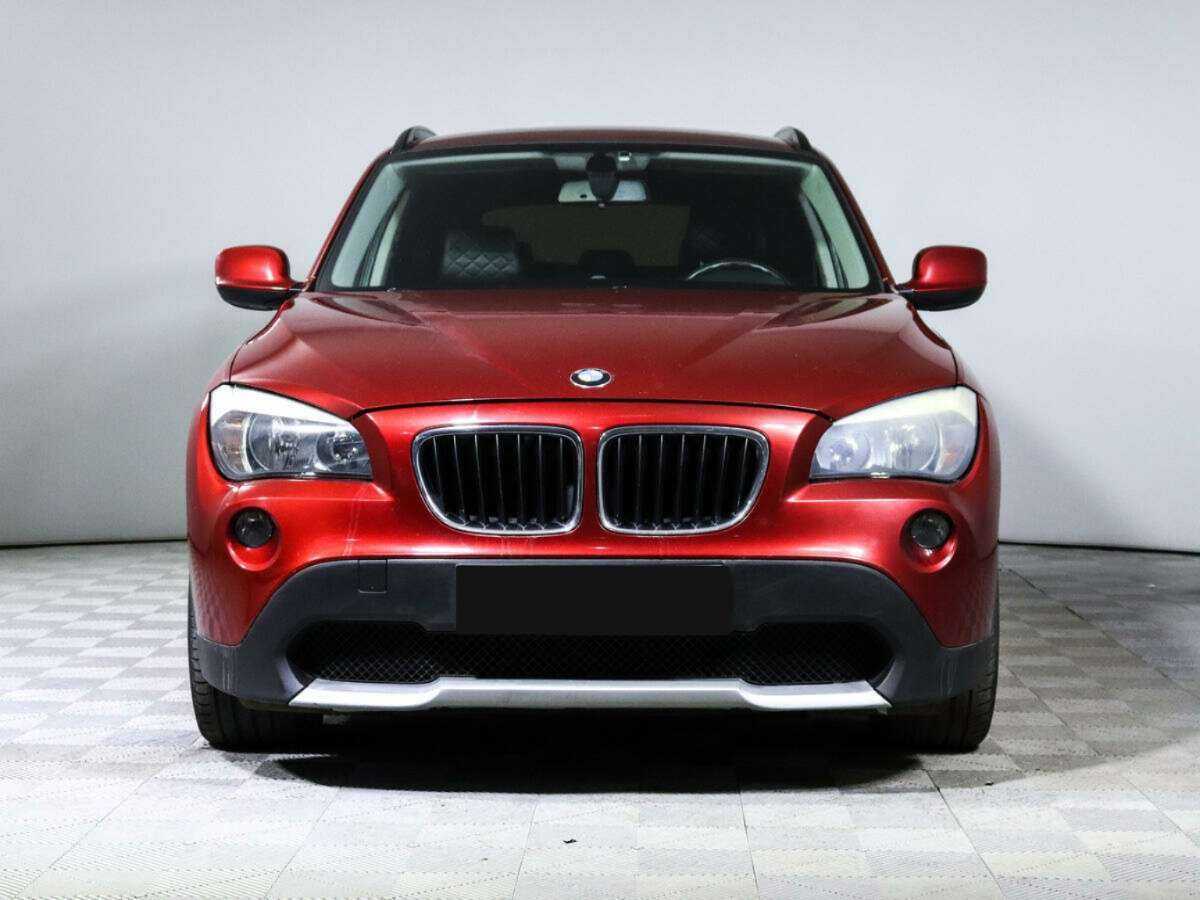 BMW X1 2011 года с пробегом. Фото: #1