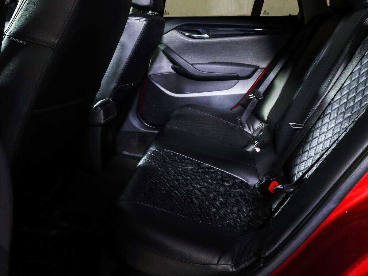 BMW X1 2011 года с пробегом. Фото: #7