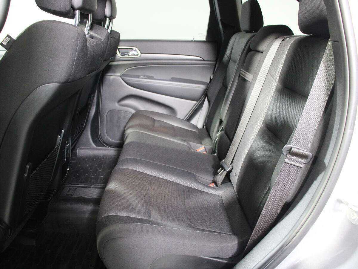 Jeep Grand Cherokee 2020 года с пробегом. Фото: #7