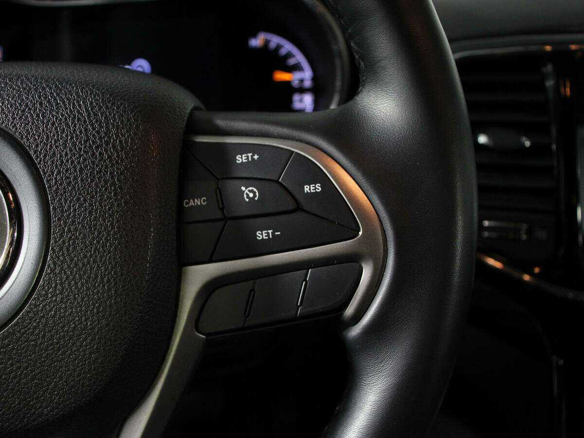 Jeep Grand Cherokee 2020 года с пробегом. Фото: #17