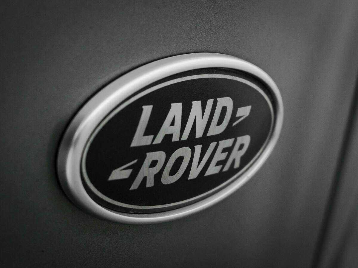 Land Rover Range Rover Velar 2017 года с пробегом. Фото: #16