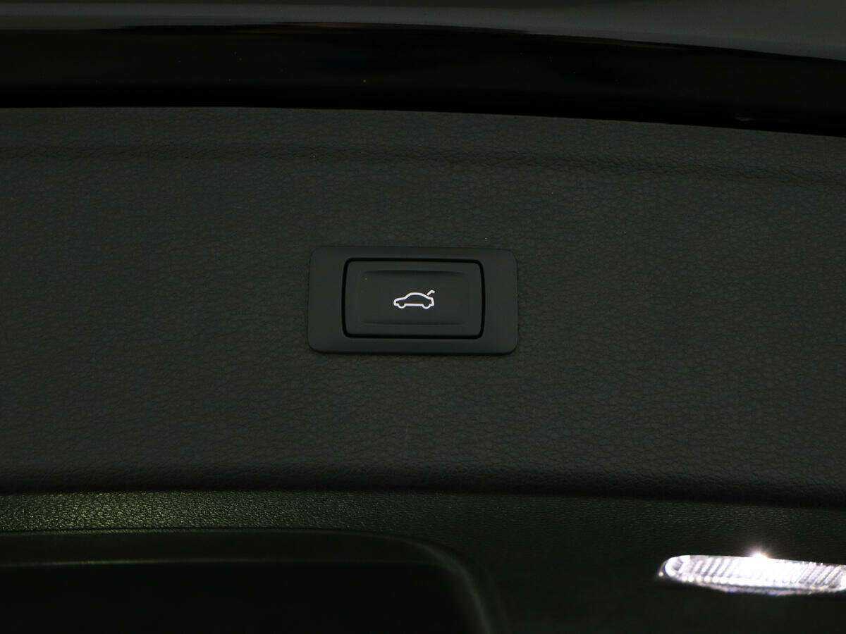 Audi Q5 2018 года с пробегом. Фото: #12