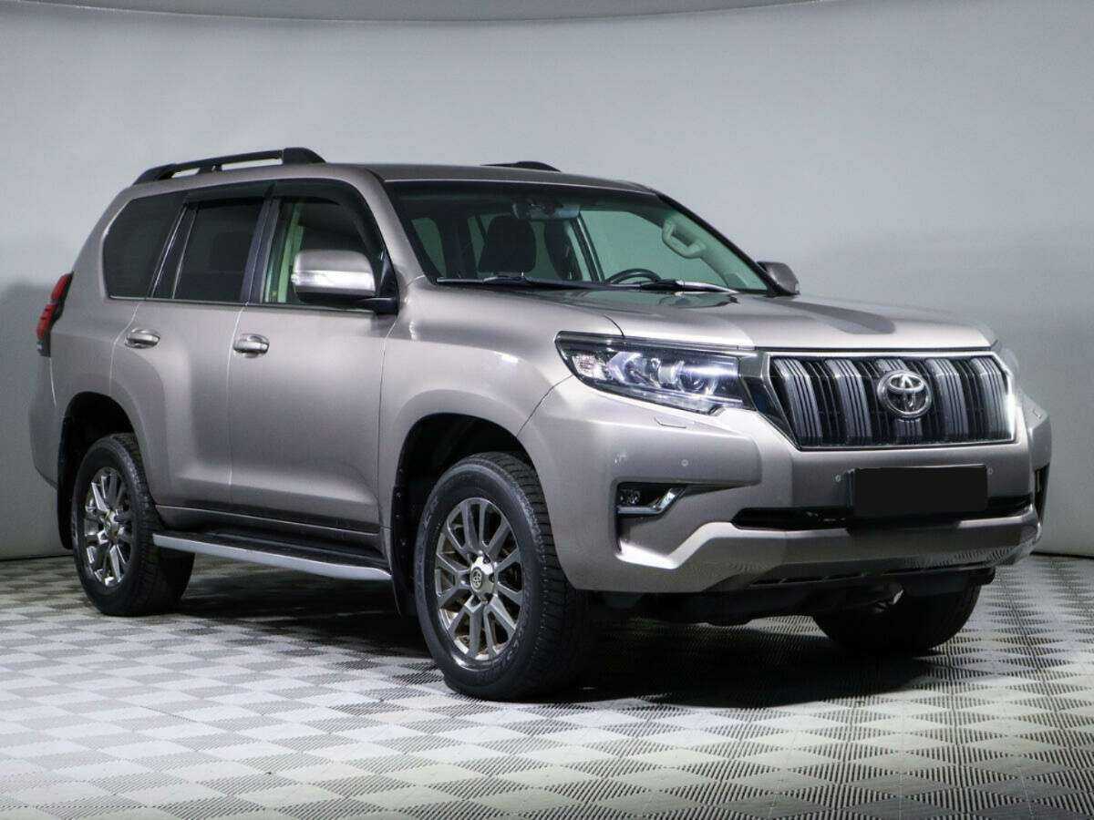 Toyota Land Cruiser Prado 2019 года с пробегом. Фото: #2