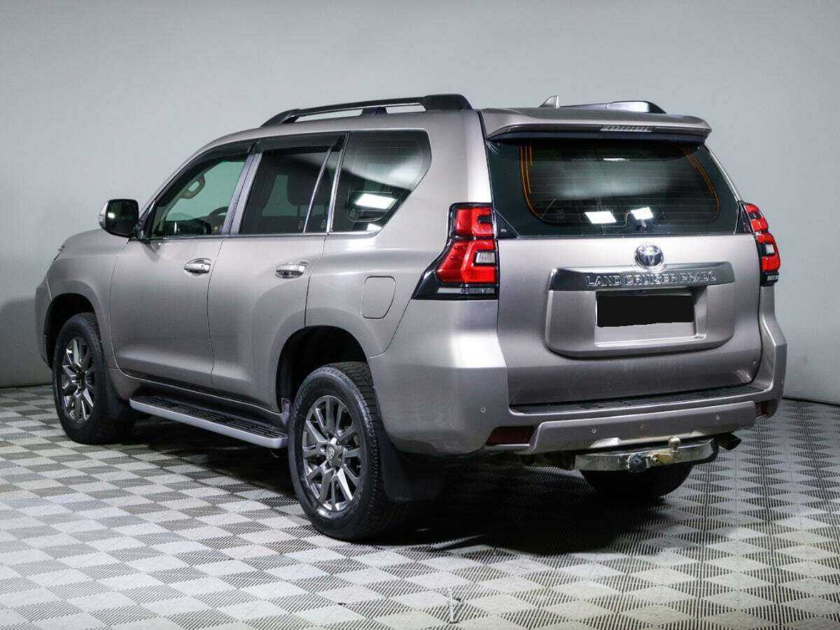 Toyota Land Cruiser Prado 2019 года с пробегом. Фото: #5