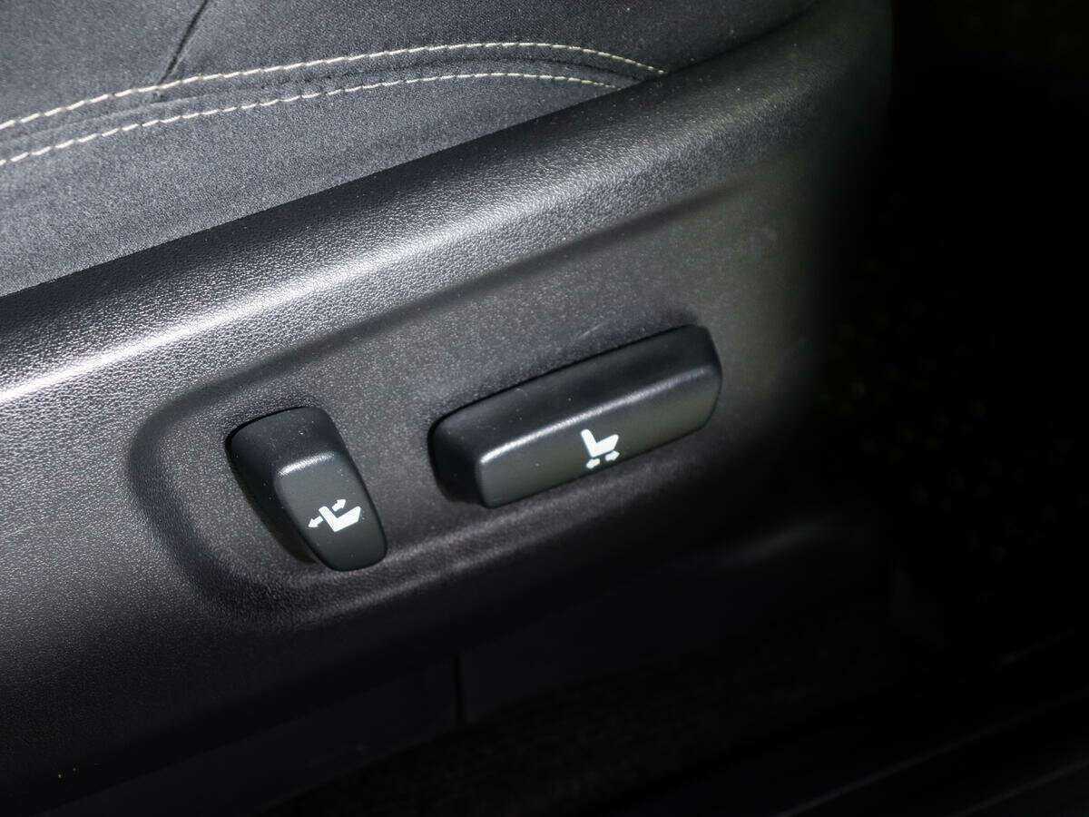 Toyota Land Cruiser Prado 2019 года с пробегом. Фото: #15