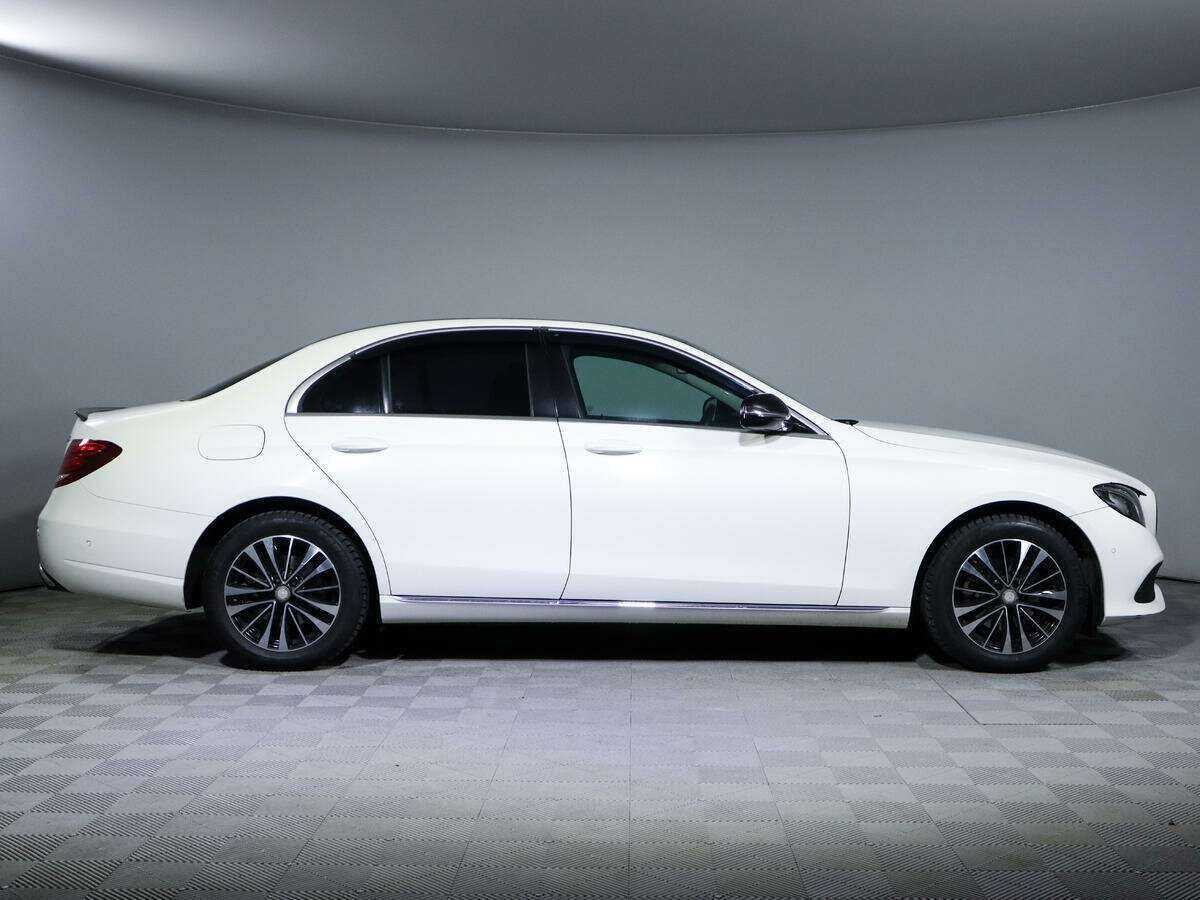 Mercedes-Benz E-Класс 2016 года с пробегом. Фото: #3