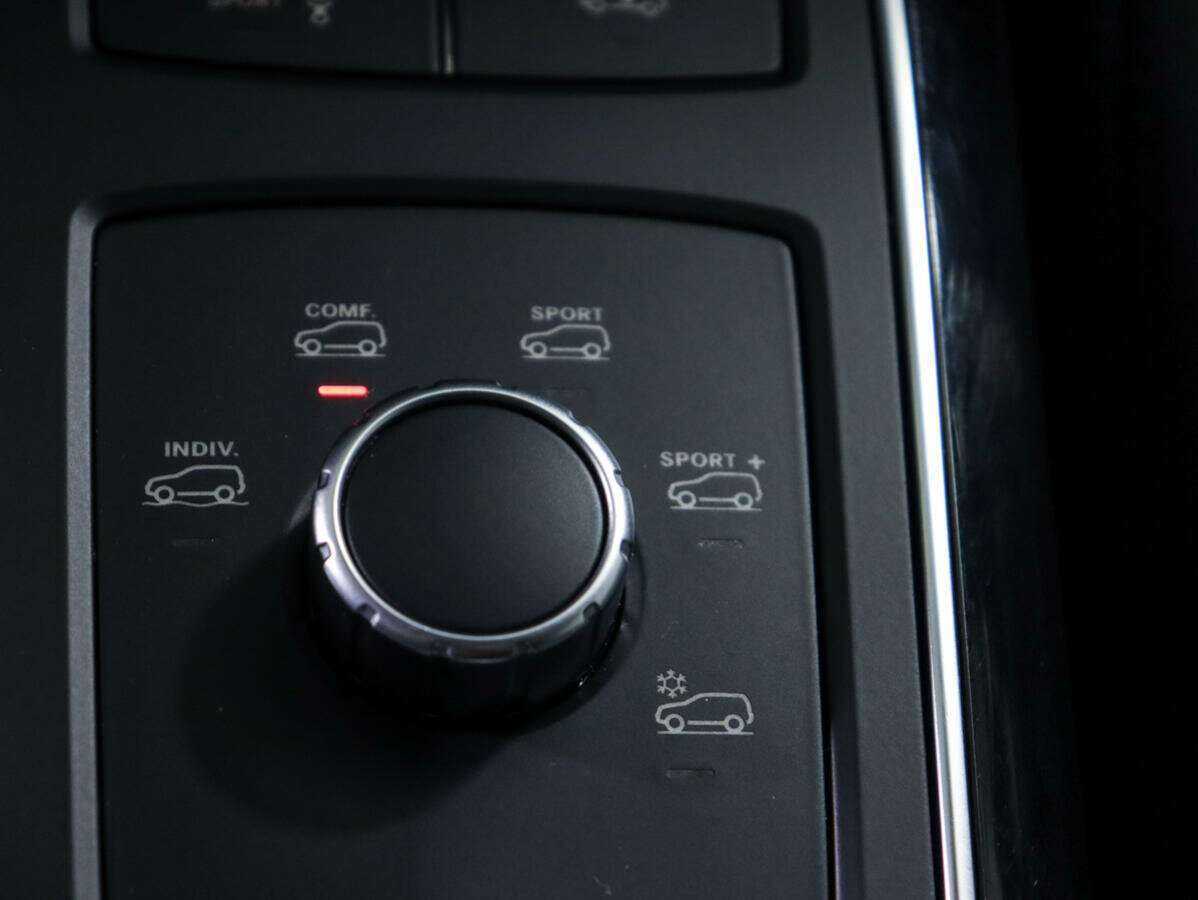 Mercedes-Benz GLE Coupe AMG 2017 года с пробегом. Фото: #23