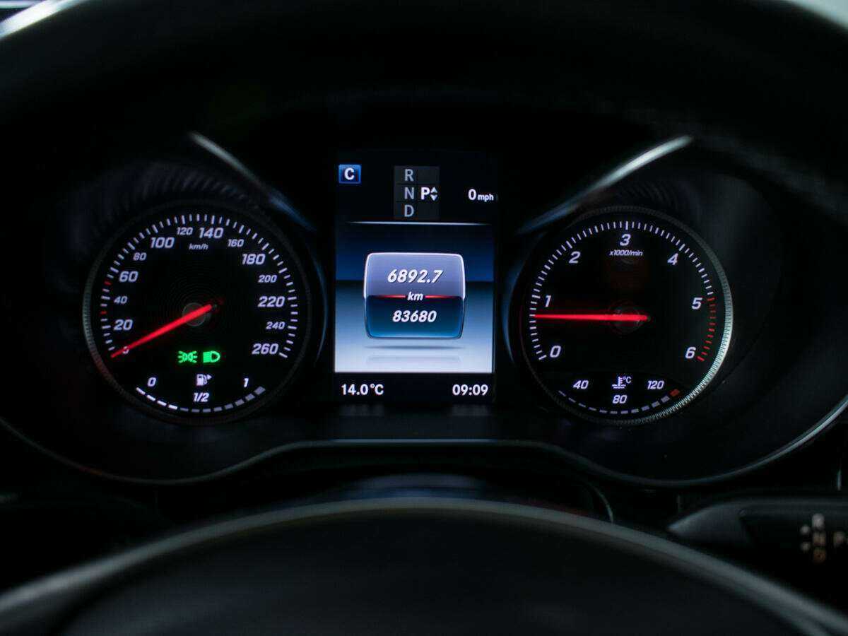 Mercedes-Benz GLC Coupe 2017 года с пробегом. Фото: #10