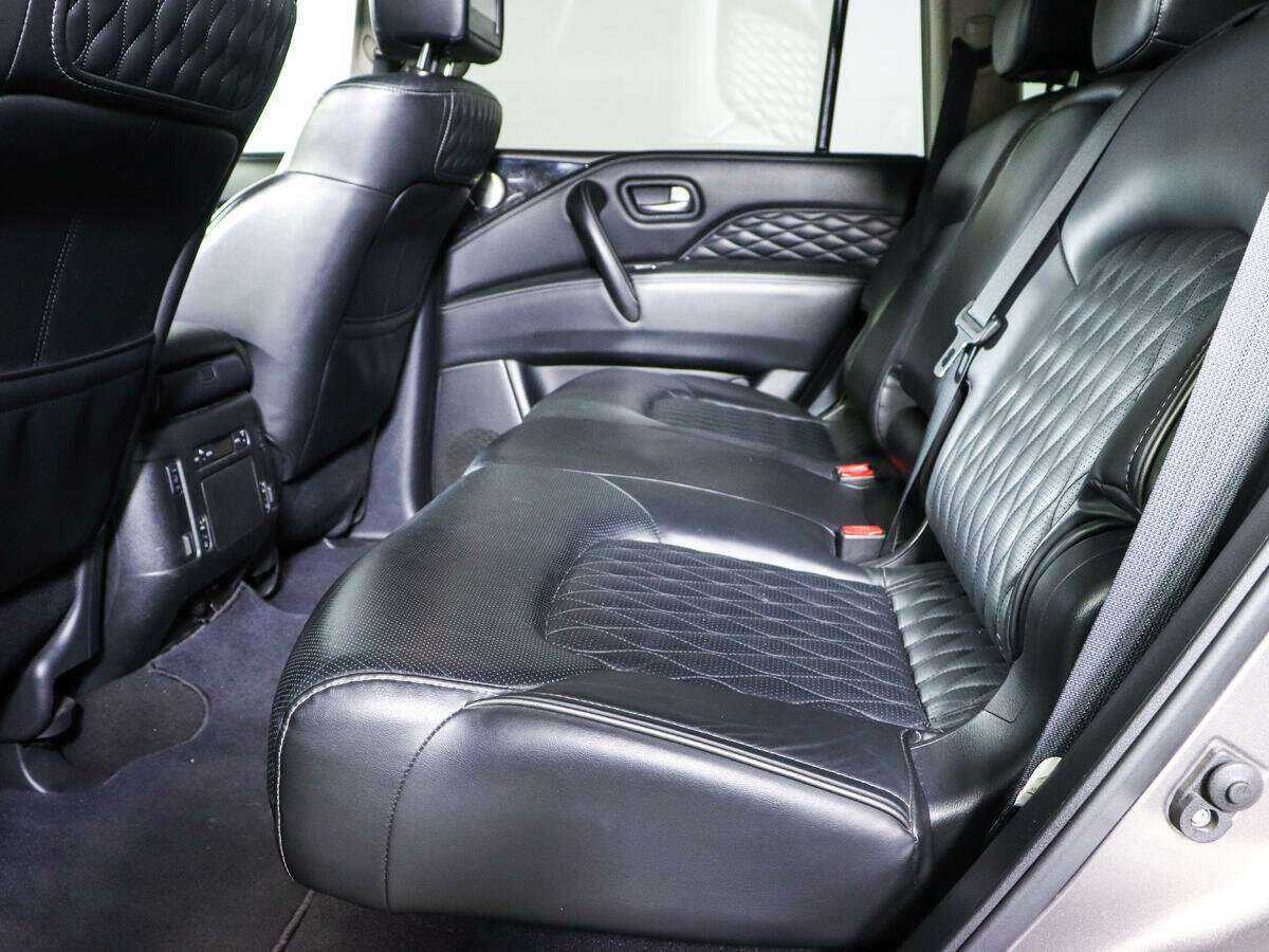 Infiniti QX80 2020 года с пробегом. Фото: #7