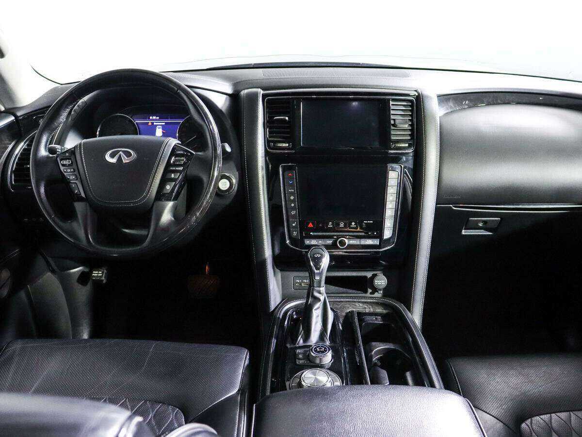 Infiniti QX80 2020 года с пробегом. Фото: #9