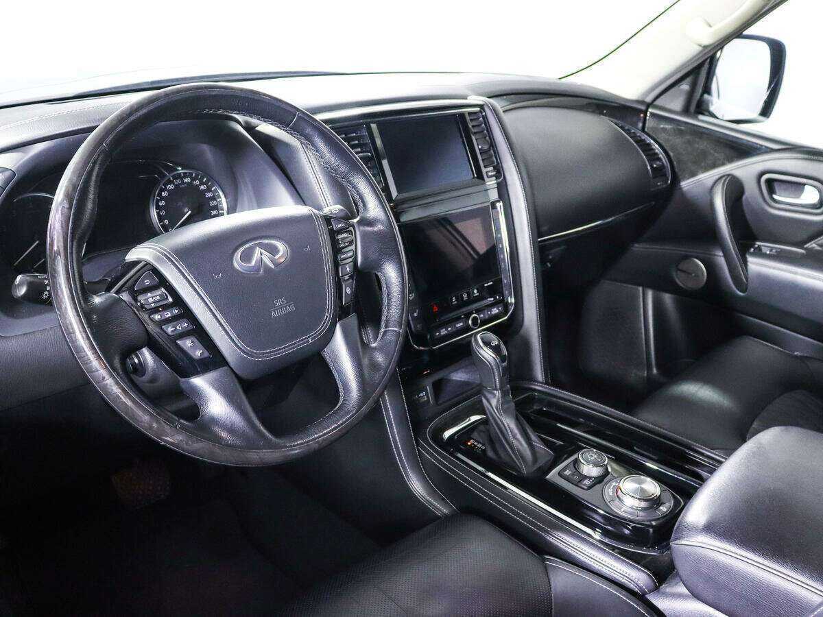 Infiniti QX80 2020 года с пробегом. Фото: #11
