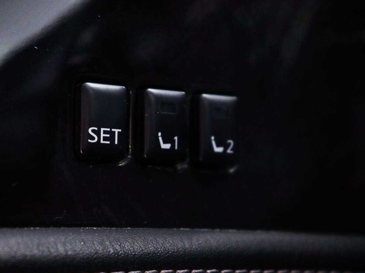 Infiniti QX80 2020 года с пробегом. Фото: #20