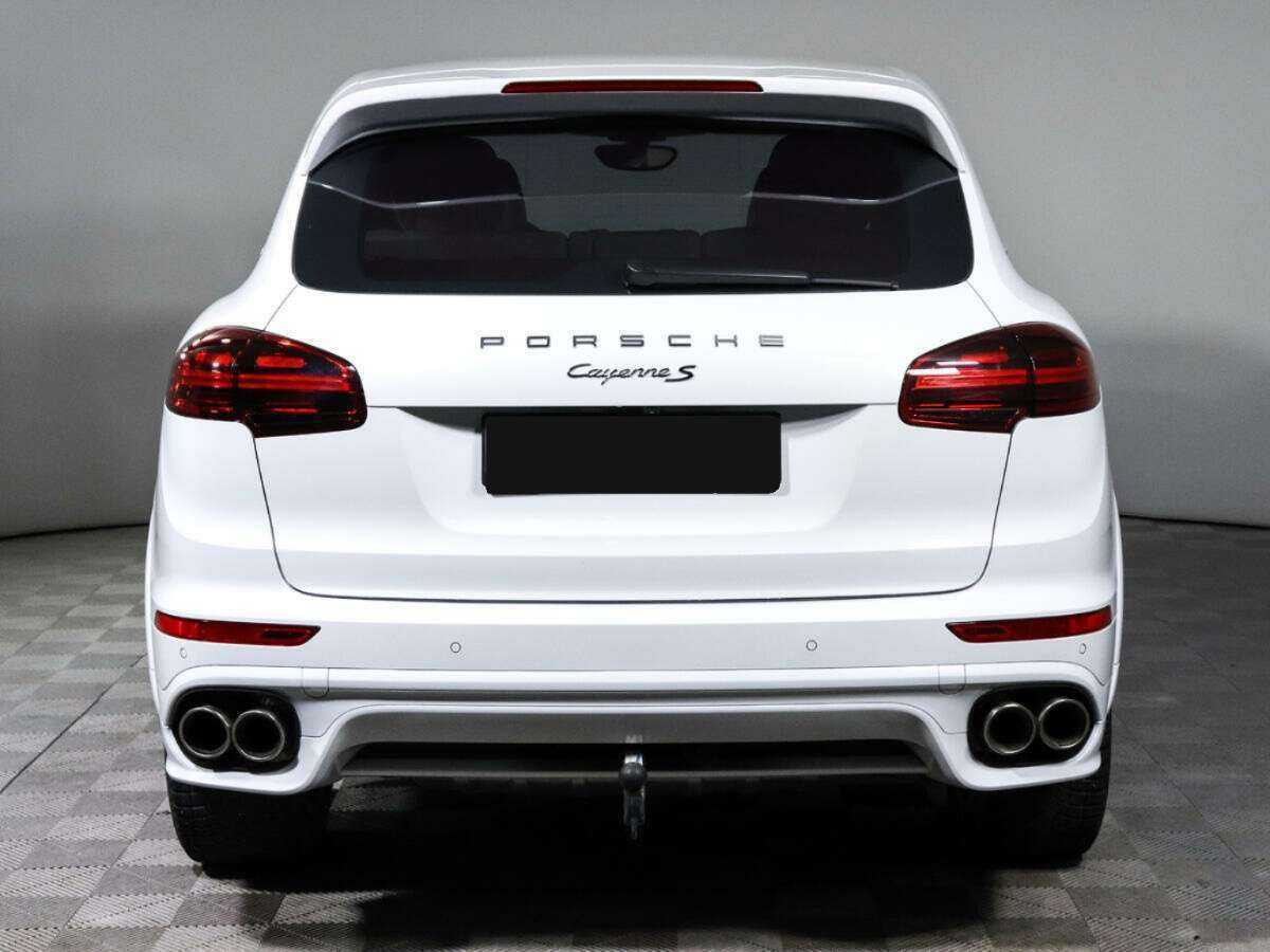 Porsche Cayenne 2015 года с пробегом. Фото: #5