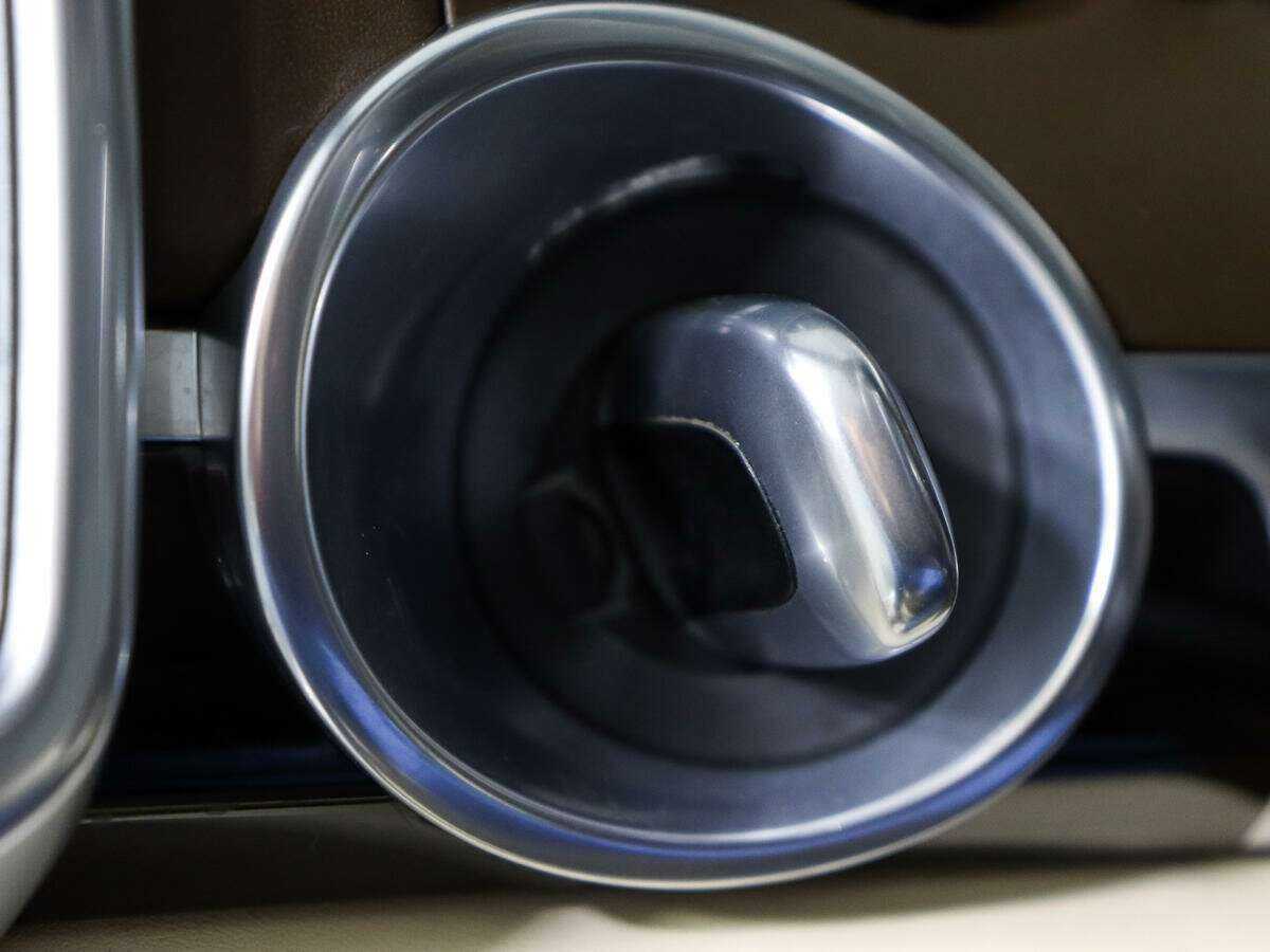 Porsche Cayenne 2015 года с пробегом. Фото: #22