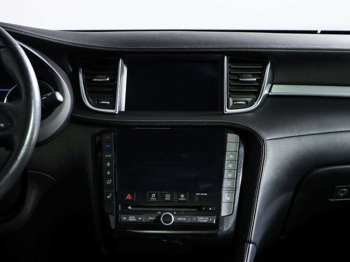 Infiniti QX50 2019 года с пробегом. Фото: #9