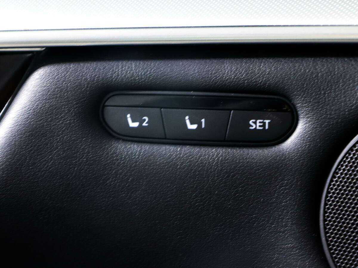 Infiniti QX50 2019 года с пробегом. Фото: #18