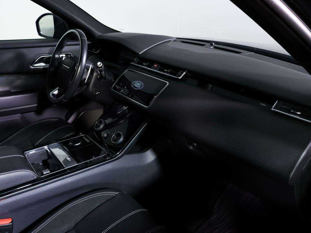 Land Rover Range Rover Velar 2018 года с пробегом. Фото: #4