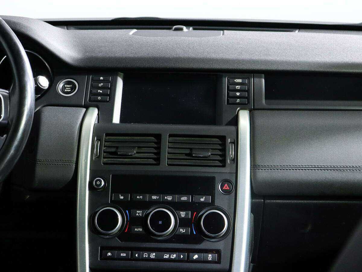 Land Rover Discovery Sport 2017 года с пробегом. Фото: #10