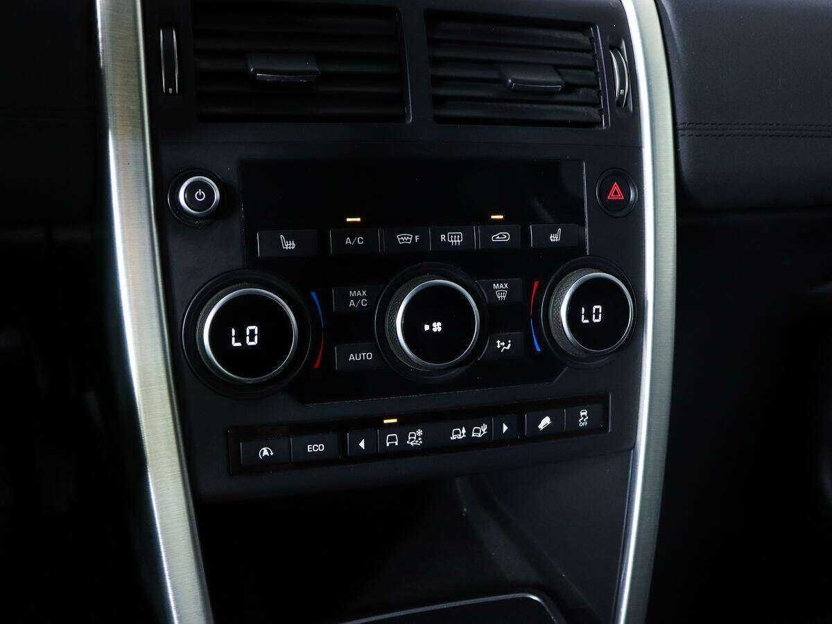 Land Rover Discovery Sport 2017 года с пробегом. Фото: #13