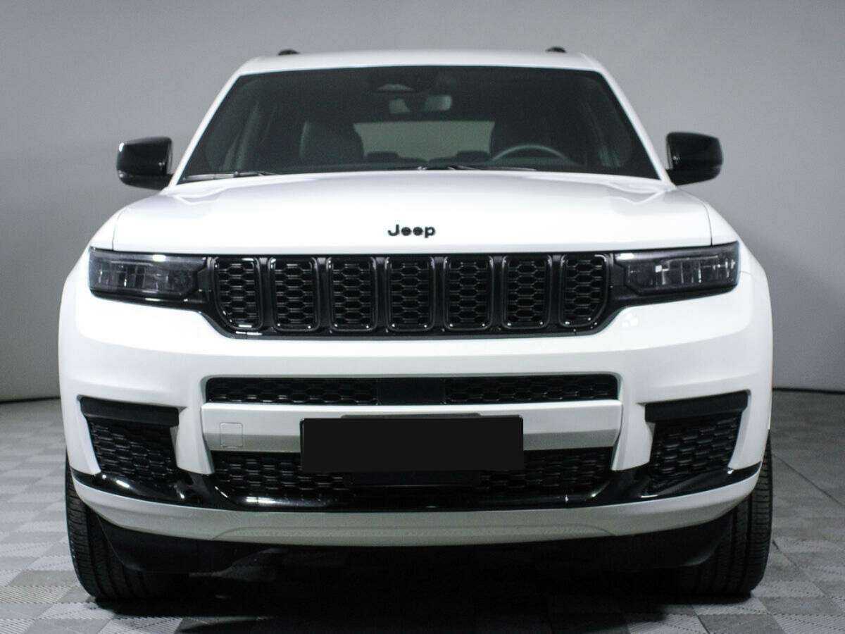 Jeep Grand Cherokee 2021 года с пробегом. Фото: #1