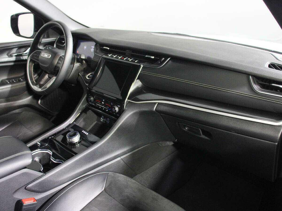 Jeep Grand Cherokee 2021 года с пробегом. Фото: #6