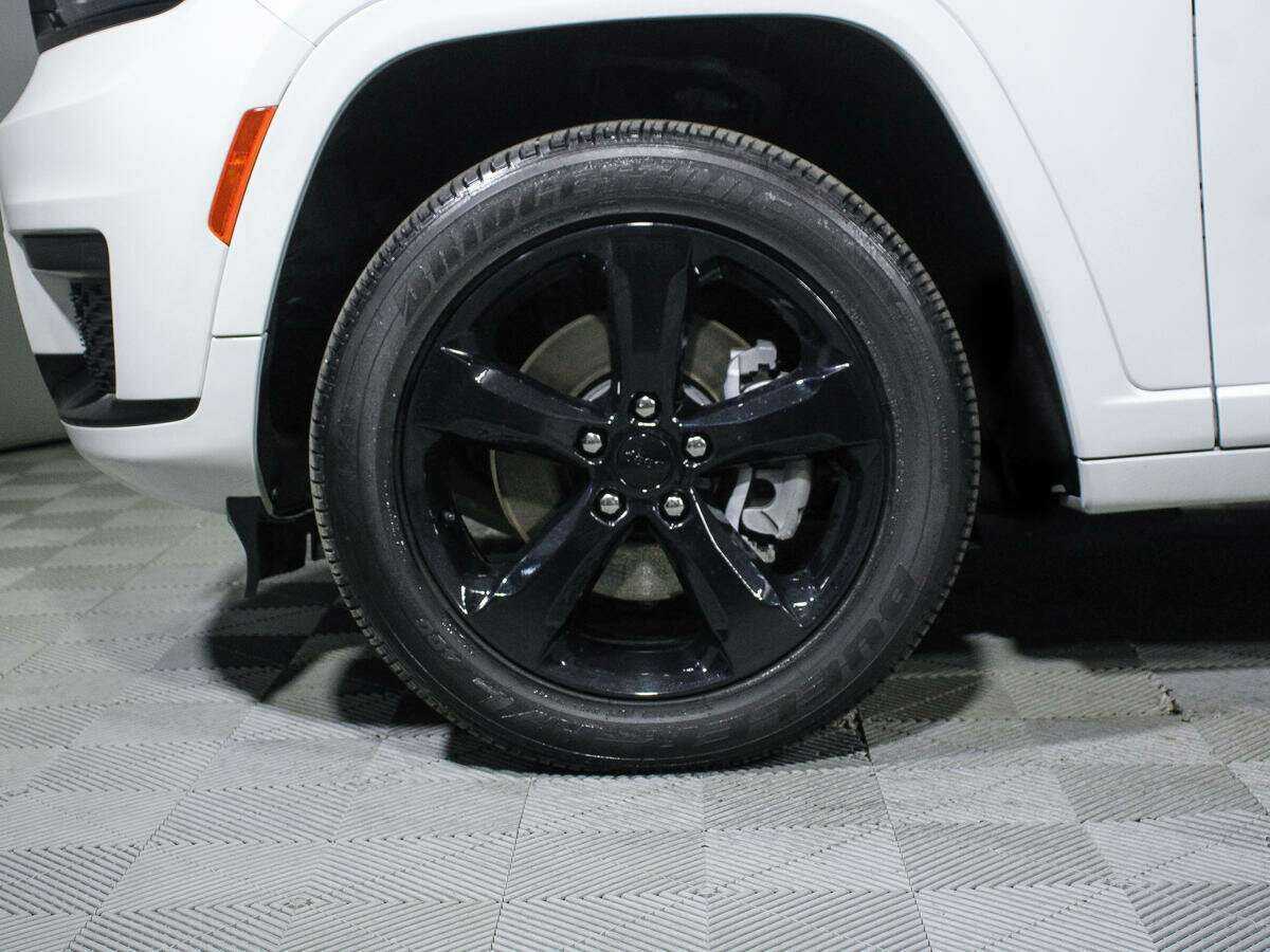 Jeep Grand Cherokee 2021 года с пробегом. Фото: #12