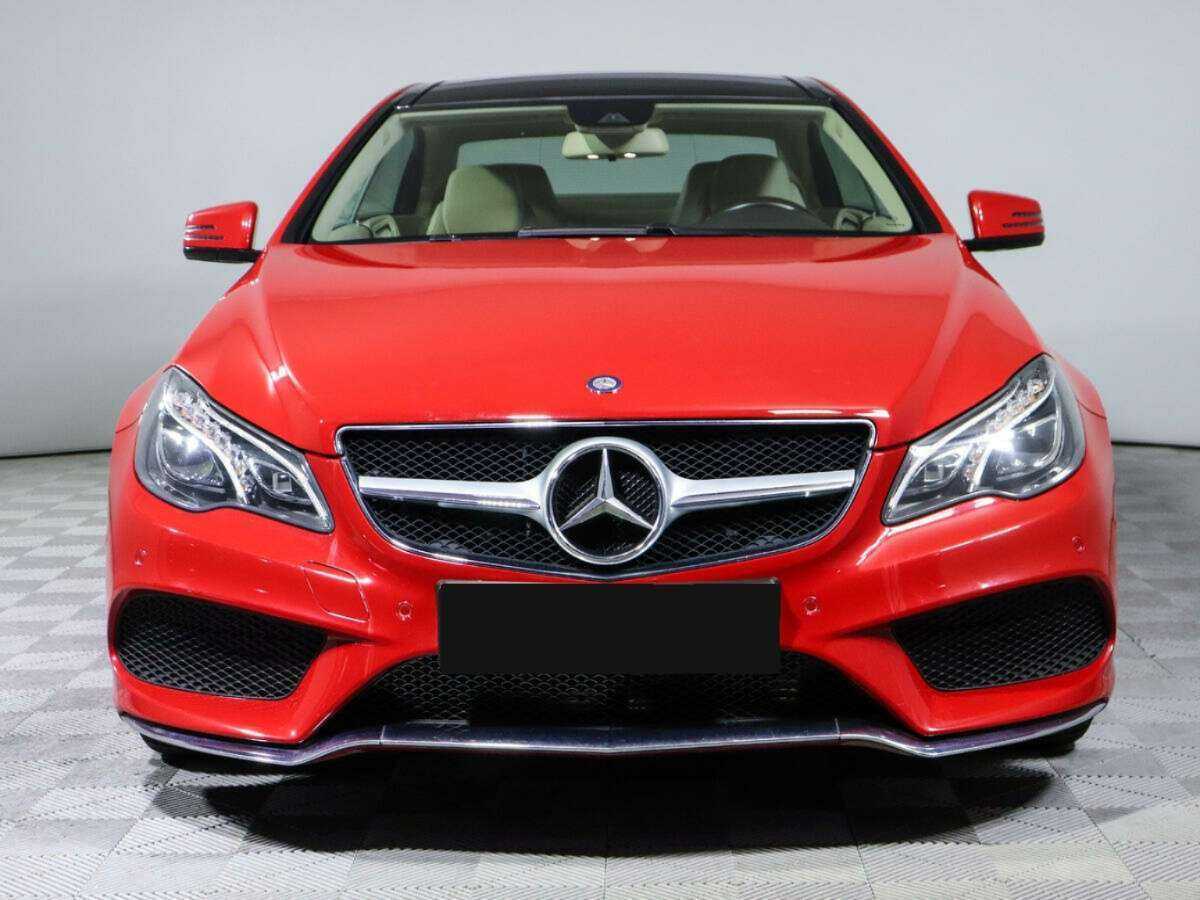Mercedes-Benz E-Класс 2016 года с пробегом. Фото: #1